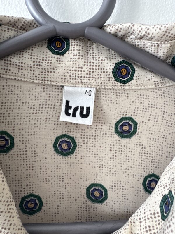 ⁦חולצה מכופתרת Tru⁩ – תמונה ⁦2⁩