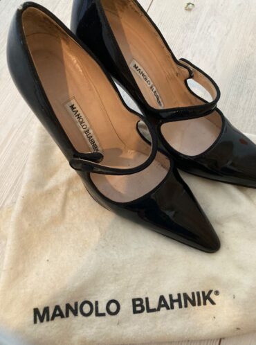 נעלי עקב Manolo Blahnik