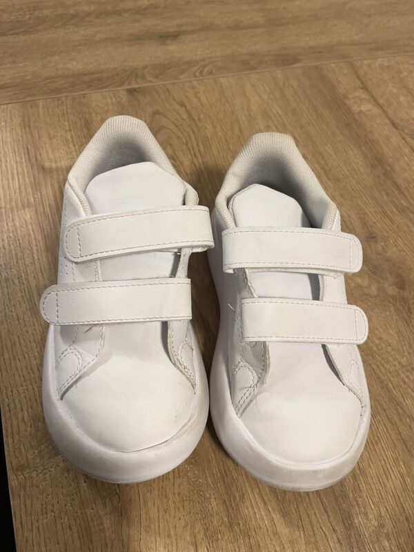 ⁦סניקרס Adidas⁩ – תמונה ⁦2⁩