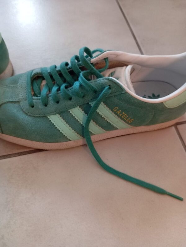 ⁦סניקרס Adidas⁩ – תמונה ⁦3⁩