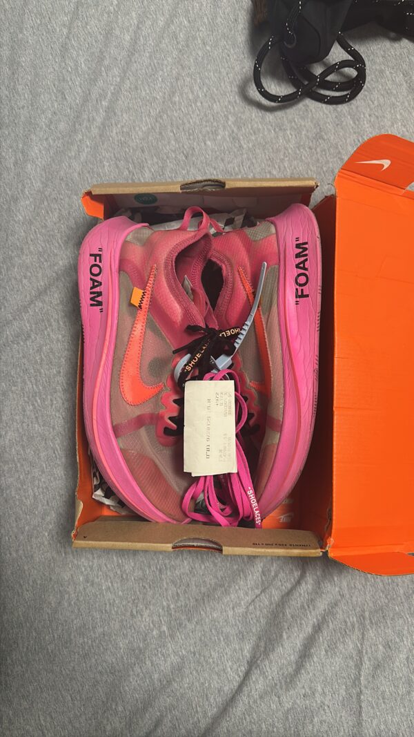 ⁦סניקרס Nike X Off White Zoom fly tulip pink⁩ – תמונה ⁦2⁩