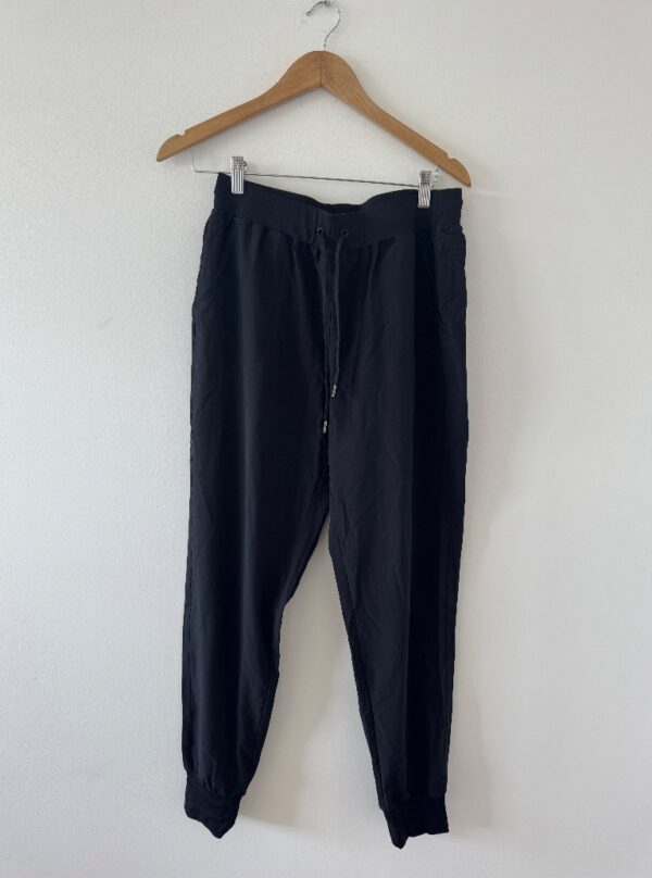 מכנסיים Black Pants