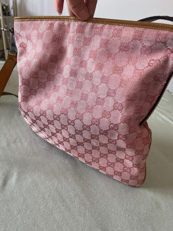 ⁦תיק צד Gucci Pink Crossbody Bag⁩ – תמונה ⁦5⁩