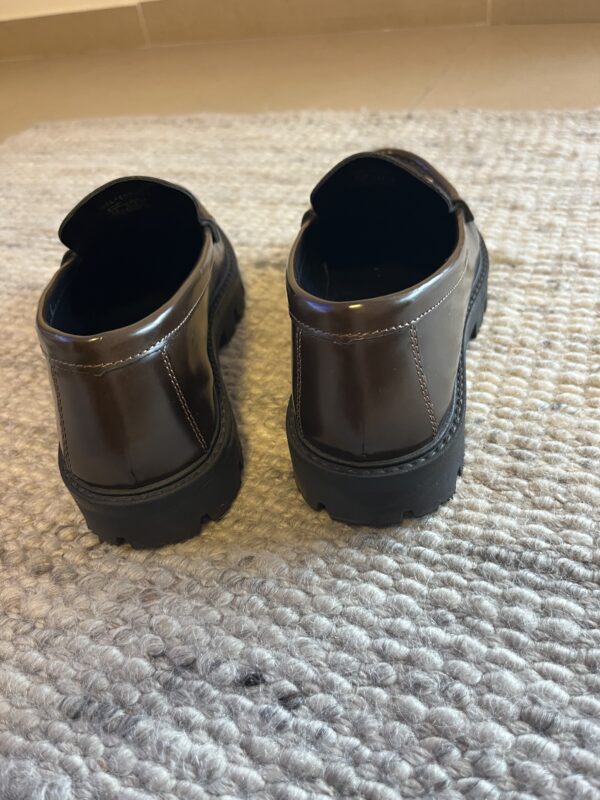 ⁦נעלי מוקסין Massimo dutti⁩ – תמונה ⁦2⁩