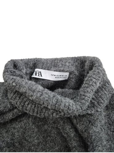 שמלת מיני סוודר חמימה של Zara