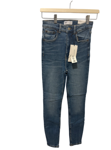 ג'ינס Zara