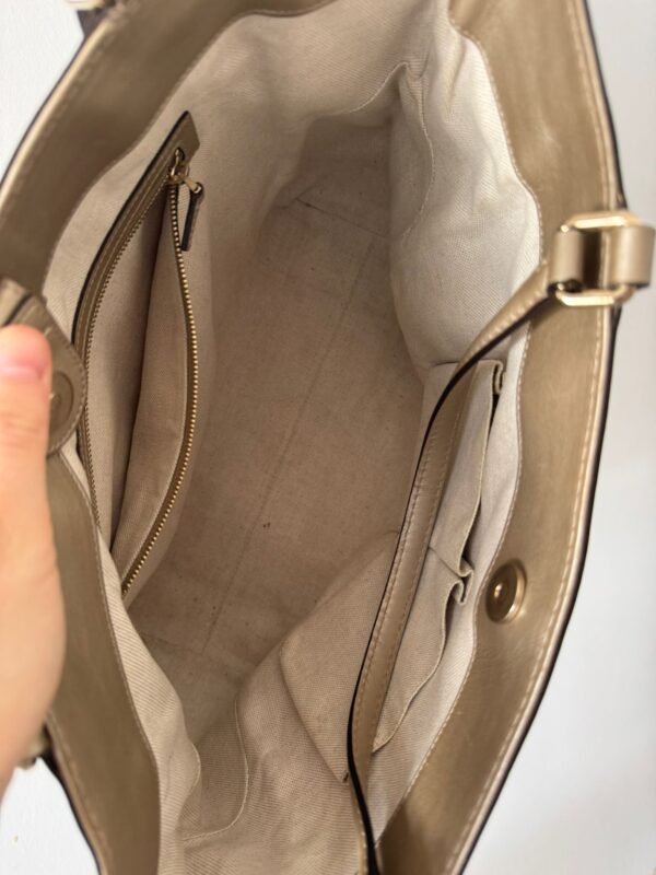 ⁦תיק כתף Gucci Beige Monogram Canvas & Leather⁩ – תמונה ⁦4⁩