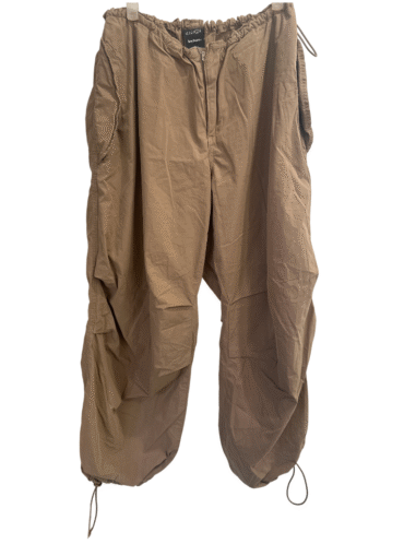 מכנסיים Urban Outfitters