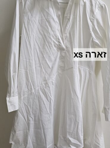 שמלות ומכנסיים