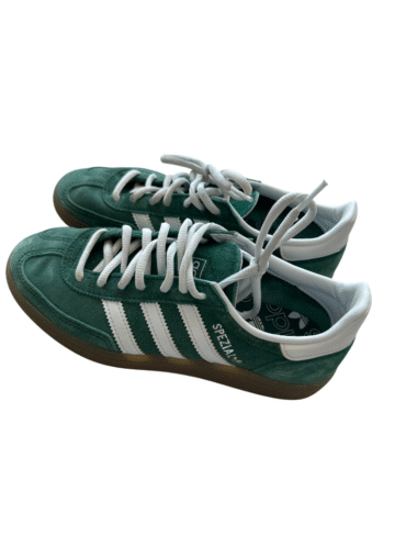 סניקרס Adidas