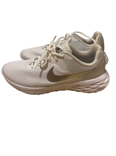 נעלי ספורט Nike