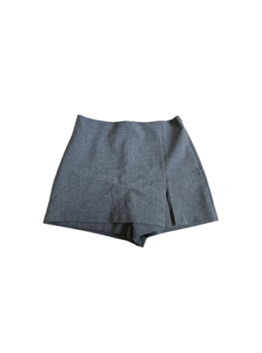 מכנסיים מחוייטים מכנסיים קצרים Zara