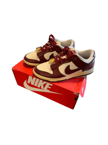 סניקרס Nike