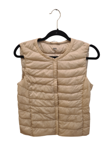 ווסט מעיל Uniqlo