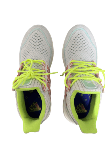 נעלי ספורט Adidas