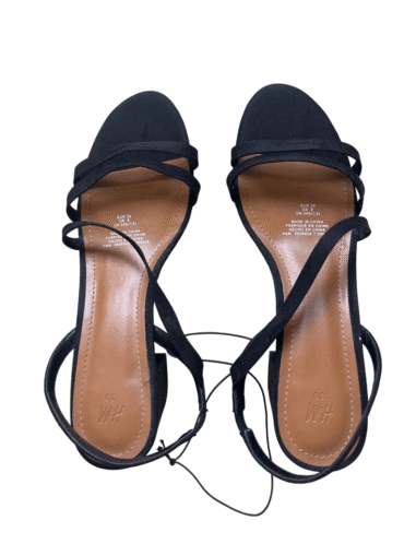 נעלי עקב סנדלים H&M