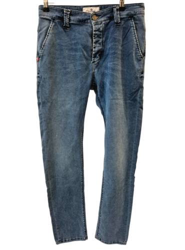 ג'ינס Blue de genes