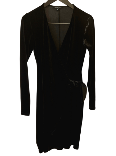 שמלת קטיפה מידי Twenty four seven