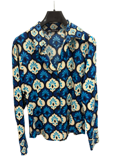 חולצה מכופתרת Zara