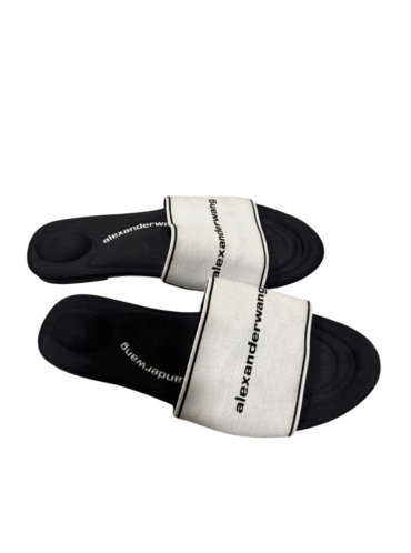 כפכפים Alexander Wang