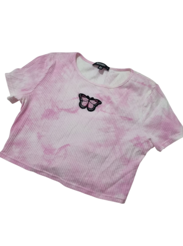 חולצת בטן עם פאטצ' פרפר של Missguided