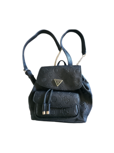 תיק גב תיק צד Guess