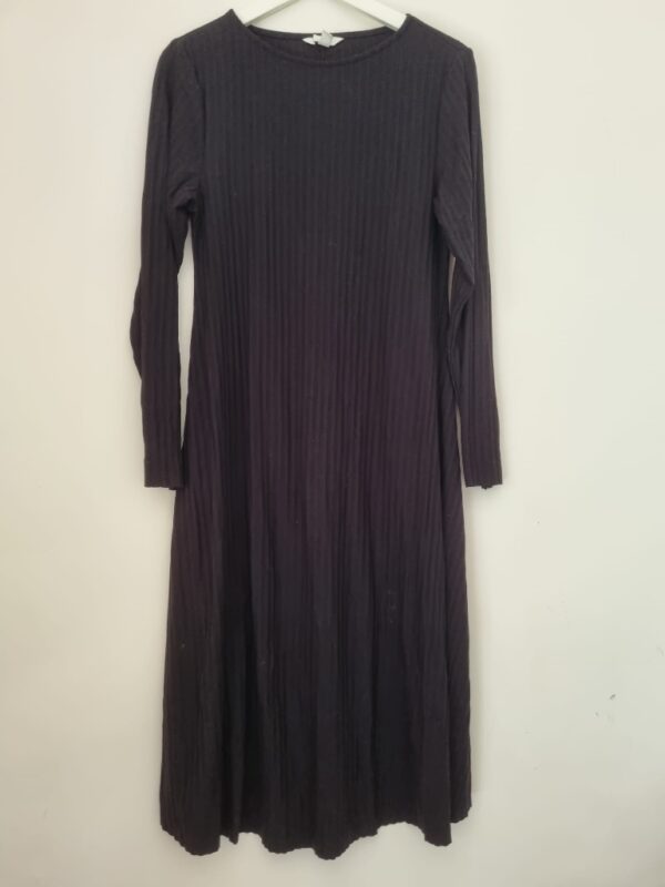 ⁦Two long sleeve dresses- pregnancy⁩ – תמונה ⁦4⁩