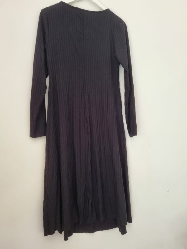 ⁦Two long sleeve dresses- pregnancy⁩ – תמונה ⁦5⁩